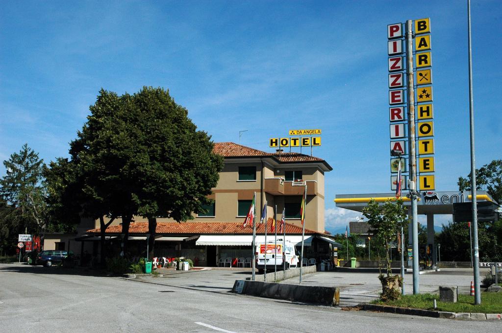 Hotel Da Angela Sedegliano Exteriör bild